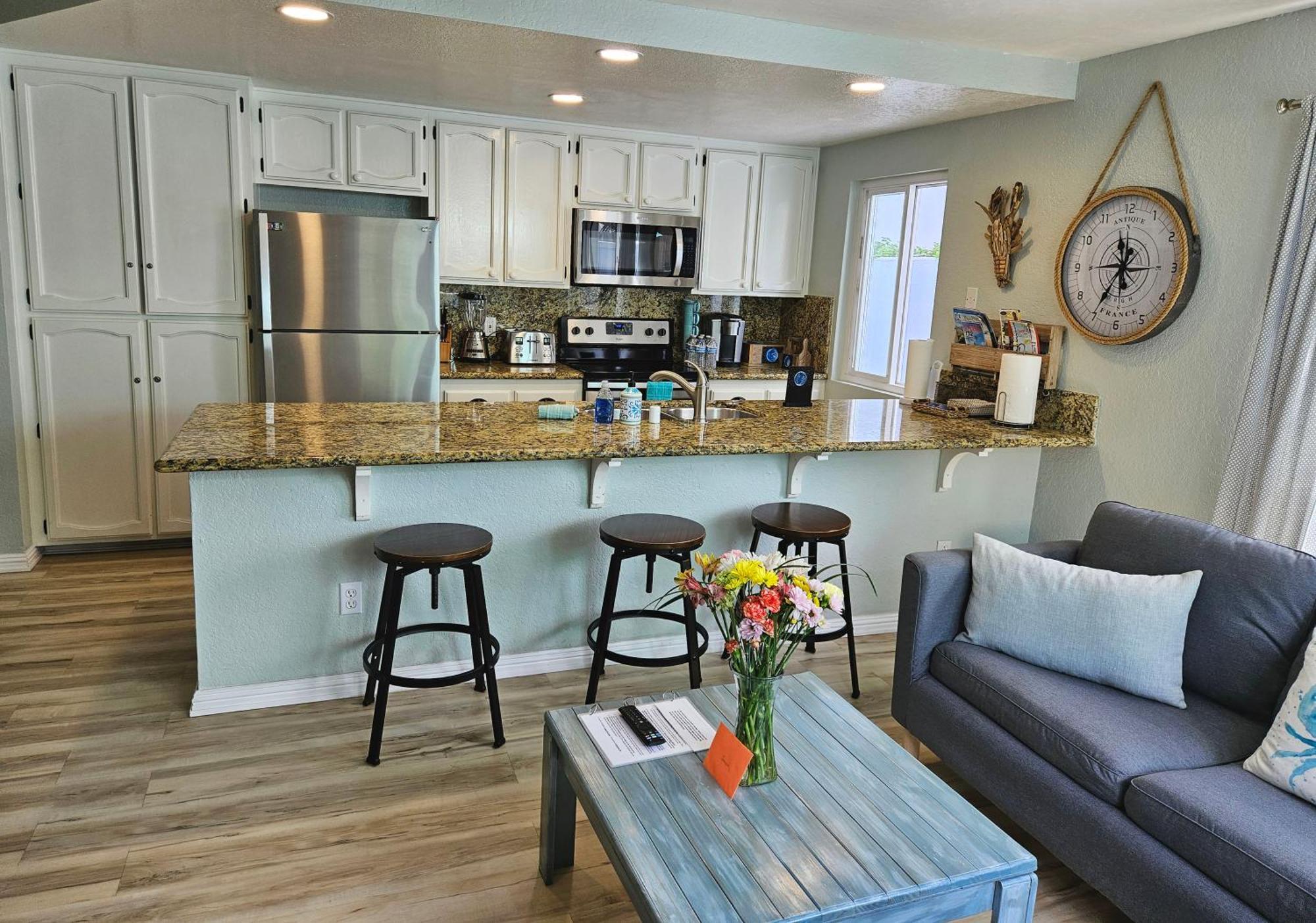 Luna Azul, Cozy Condo Only Steps To Mission Beach! Free Internet San Diego Buitenkant foto